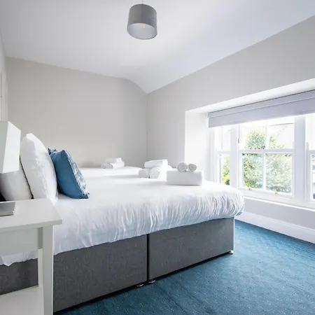 The Mariner, Отель