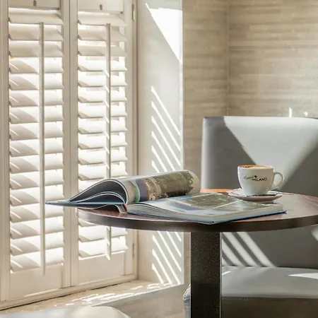 The Mariner, Westport