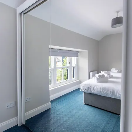 The Mariner, 3* Westport