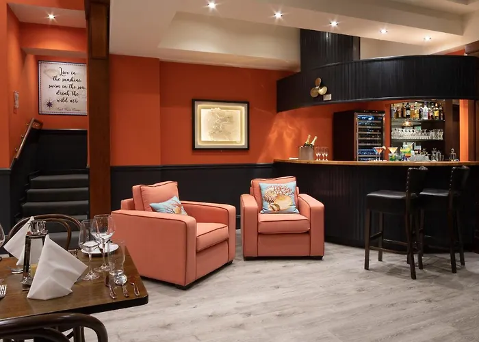 The Mariner, Hotell 3*