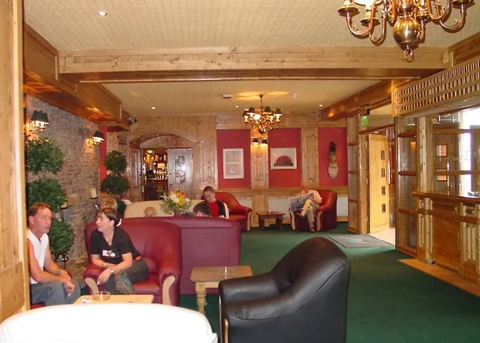 The Mariner, Westport