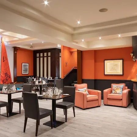 The Mariner, Hotel 3*