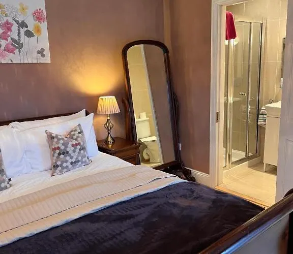 The Mariner, Hotel Westport